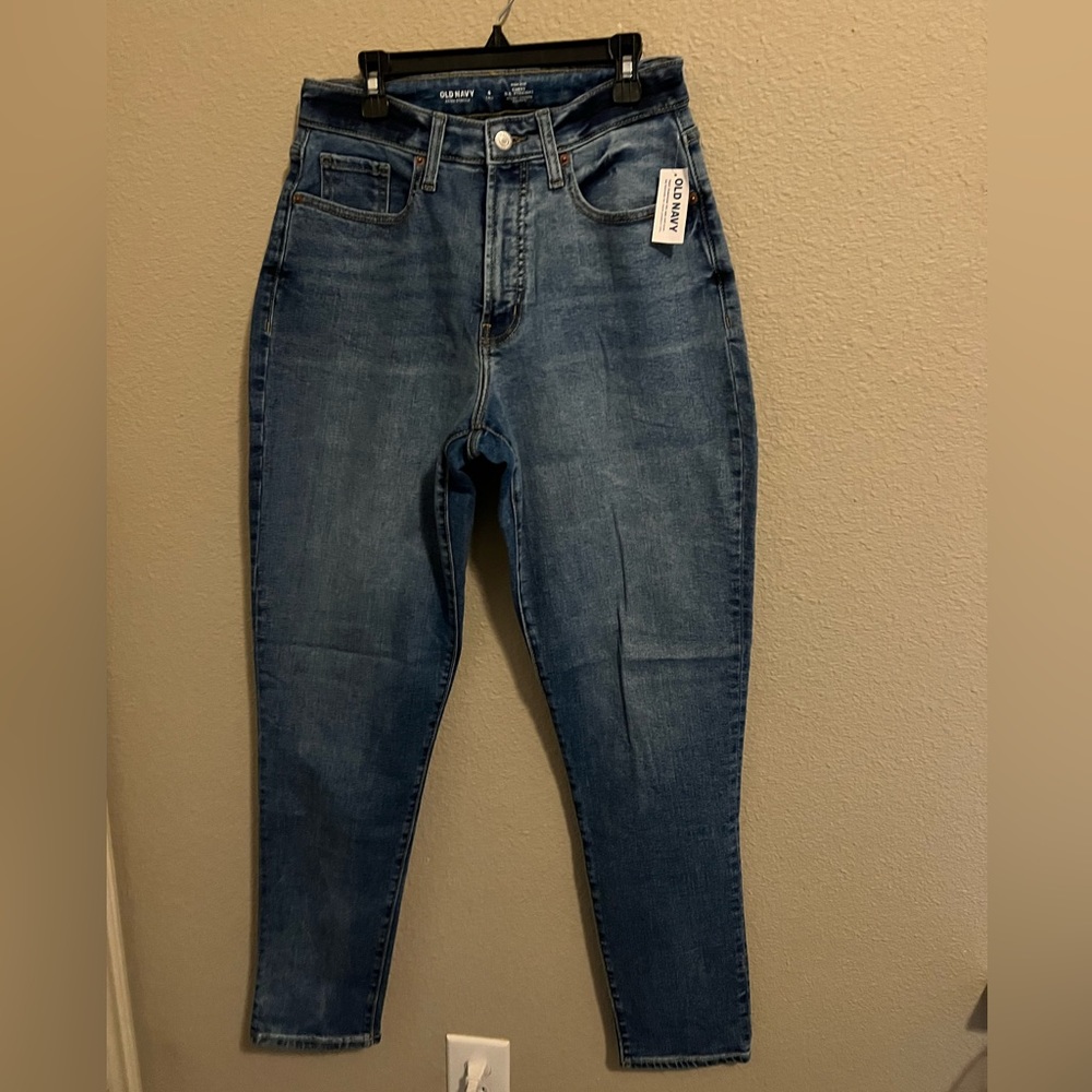 Old Navy OG Curvy High-waited extra stretch jeans color Rigby size tall 6